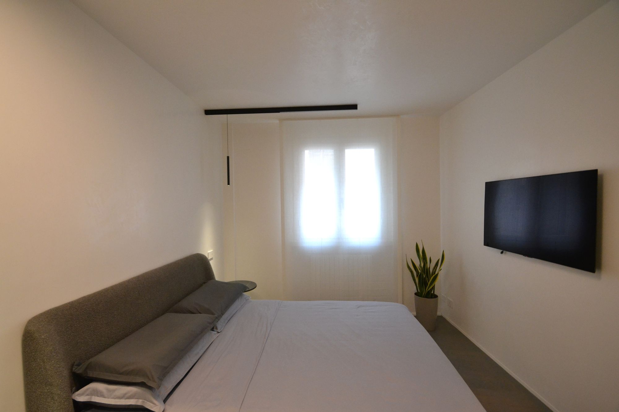 Camera matrimoniale con Smart TV